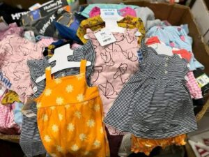 Amazon Mixed Kids Clothing Pallet for Big & Small Kids – Bulk Apparel for Resale 400 pieces