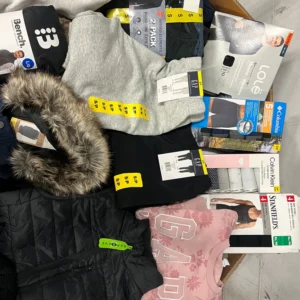 Winter Costco Clothing #07 | 250pcs