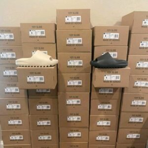 YEEZY SLIDES Pallets wholesale inventory for resellers