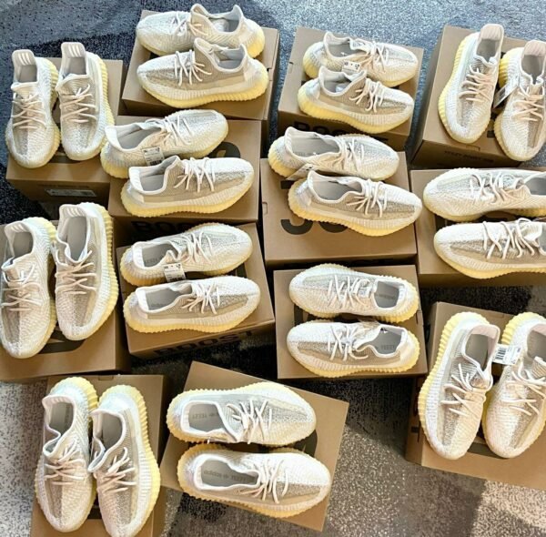 Yeezy shoes pallet product photo