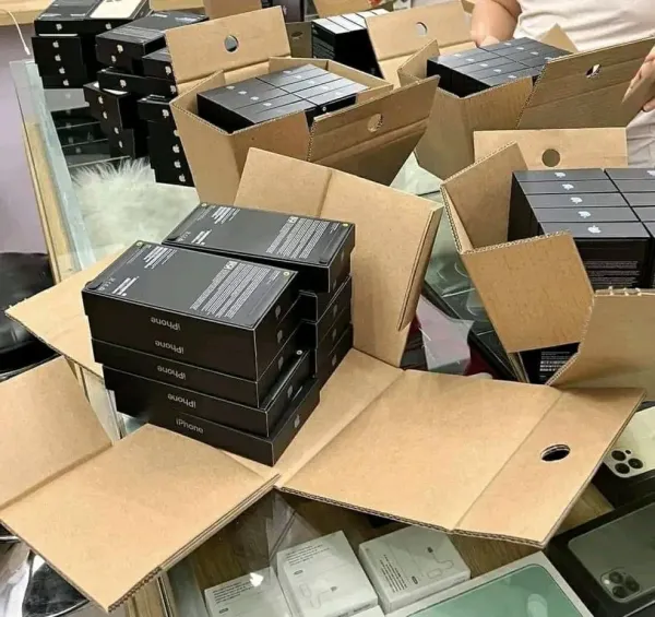 iPhone Wholesale Pallets - Image 3