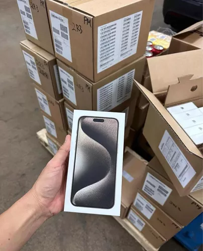 iPhone liquidation pallet product photo