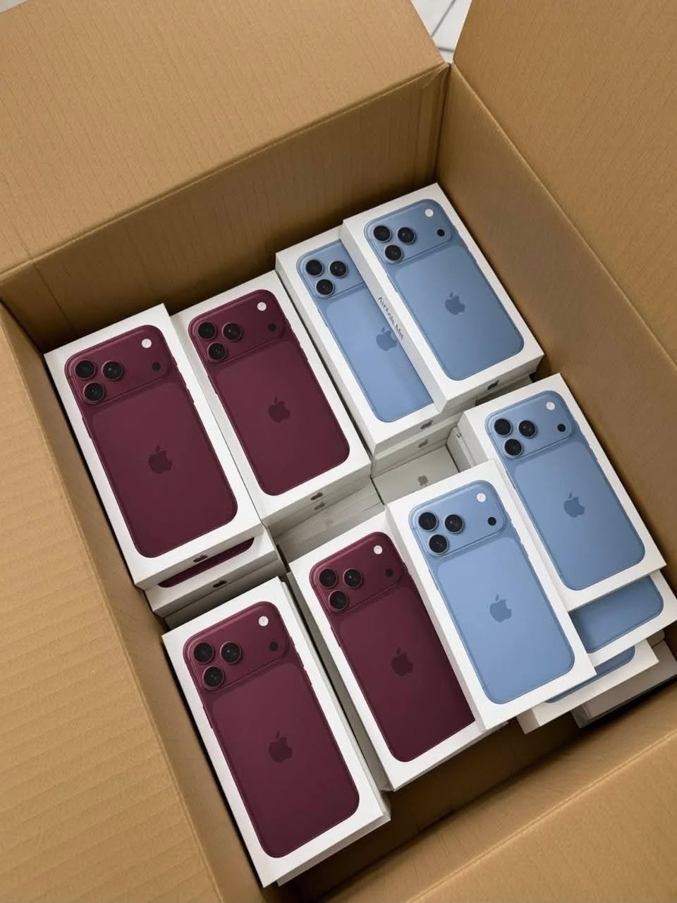 iPhone 18 Pro Max wholesale product photo