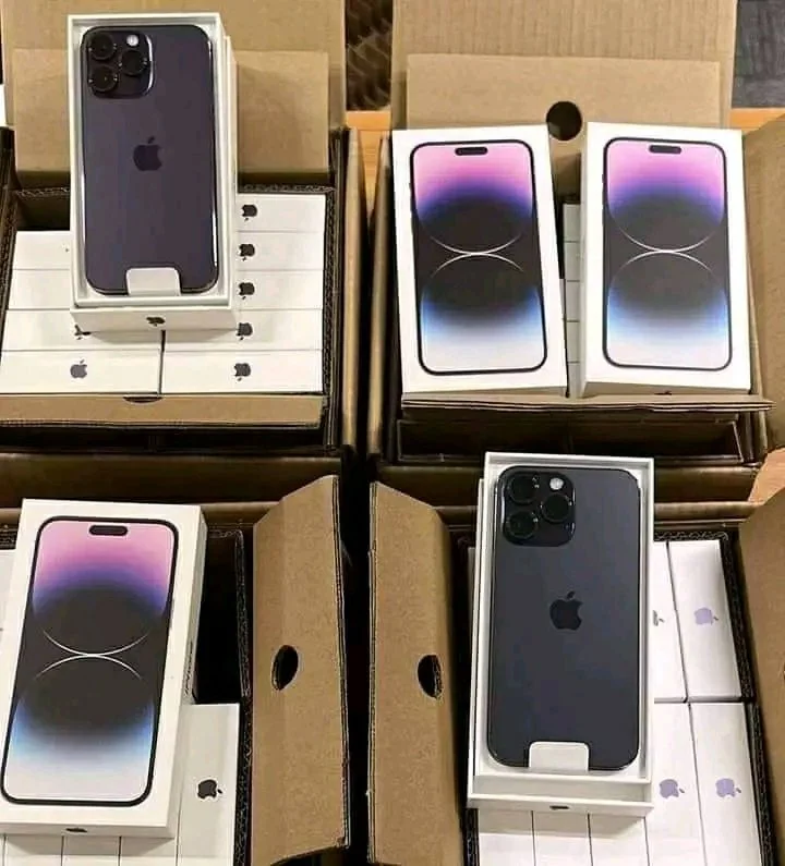 iPhone 14 Pro Max pallet product photo