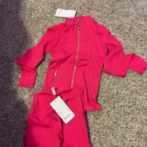Lululemon Activewear Wholesale Lots product inventory