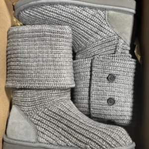UGG Boots Wholesale Lots wholesale inventory for resellers
